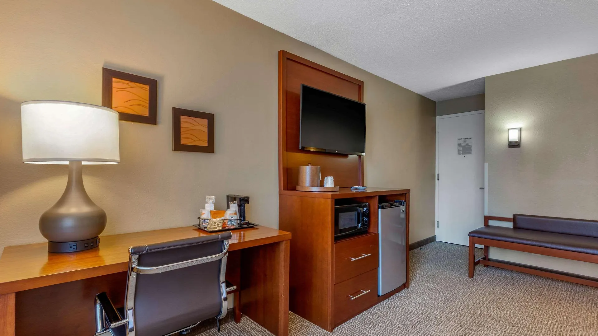 ***  Comfort Inn Memphis Downtown USA