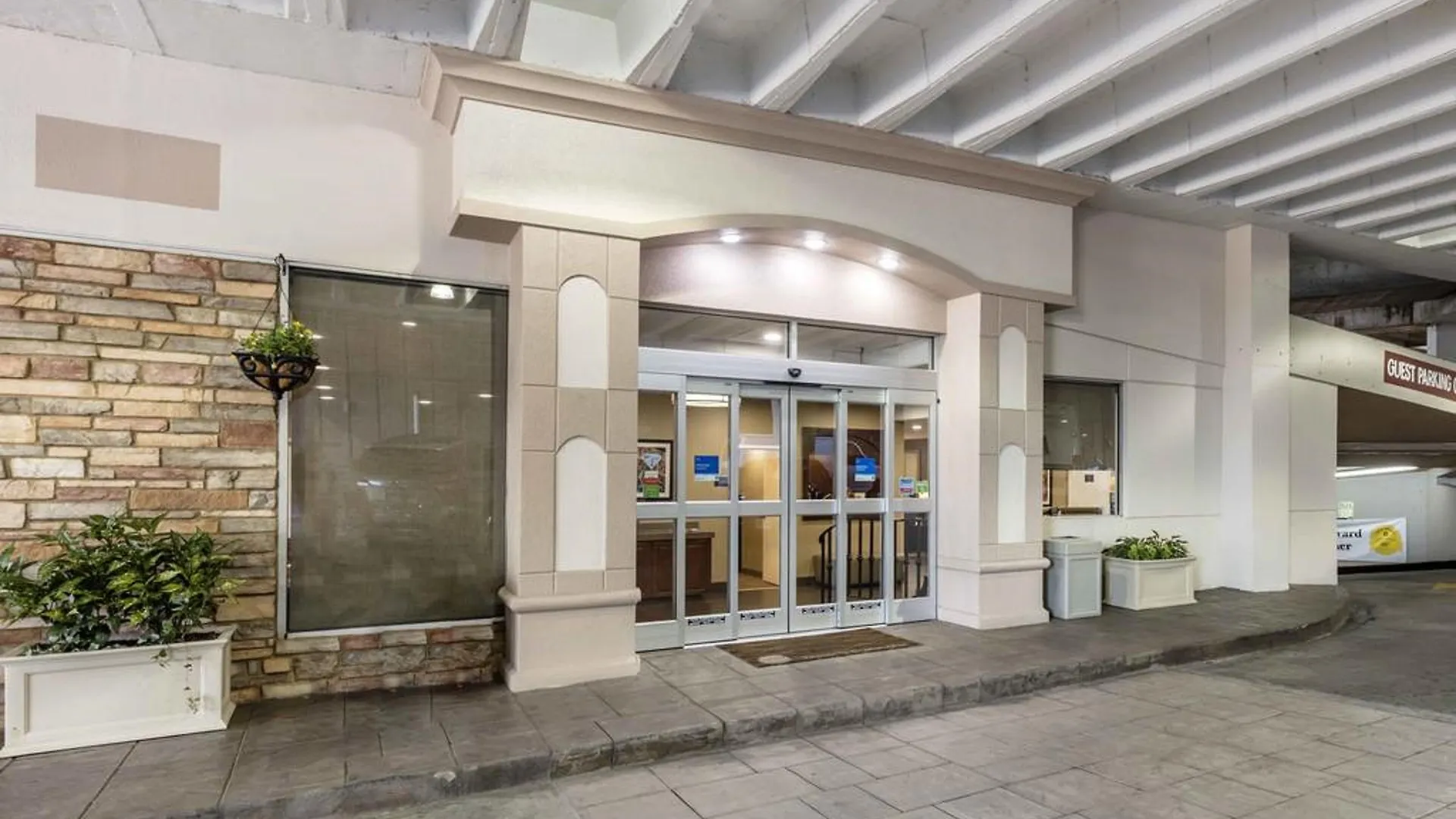 Comfort Inn Memphis Downtown