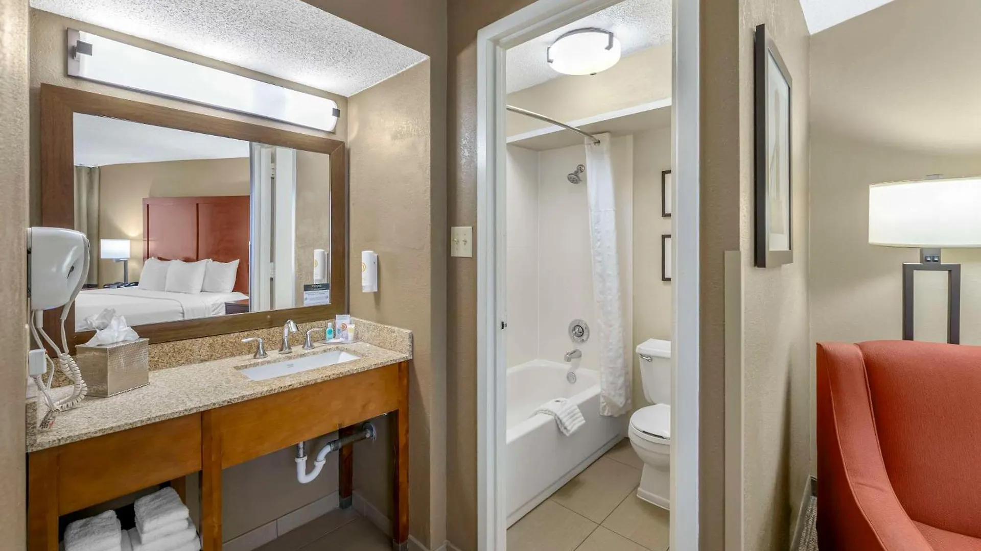 Comfort Inn Memphis Downtown