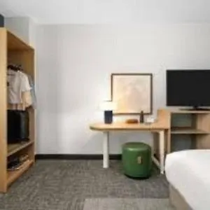 https://best-western-plus-historic-area-inn.williamsburghotelsusa.com