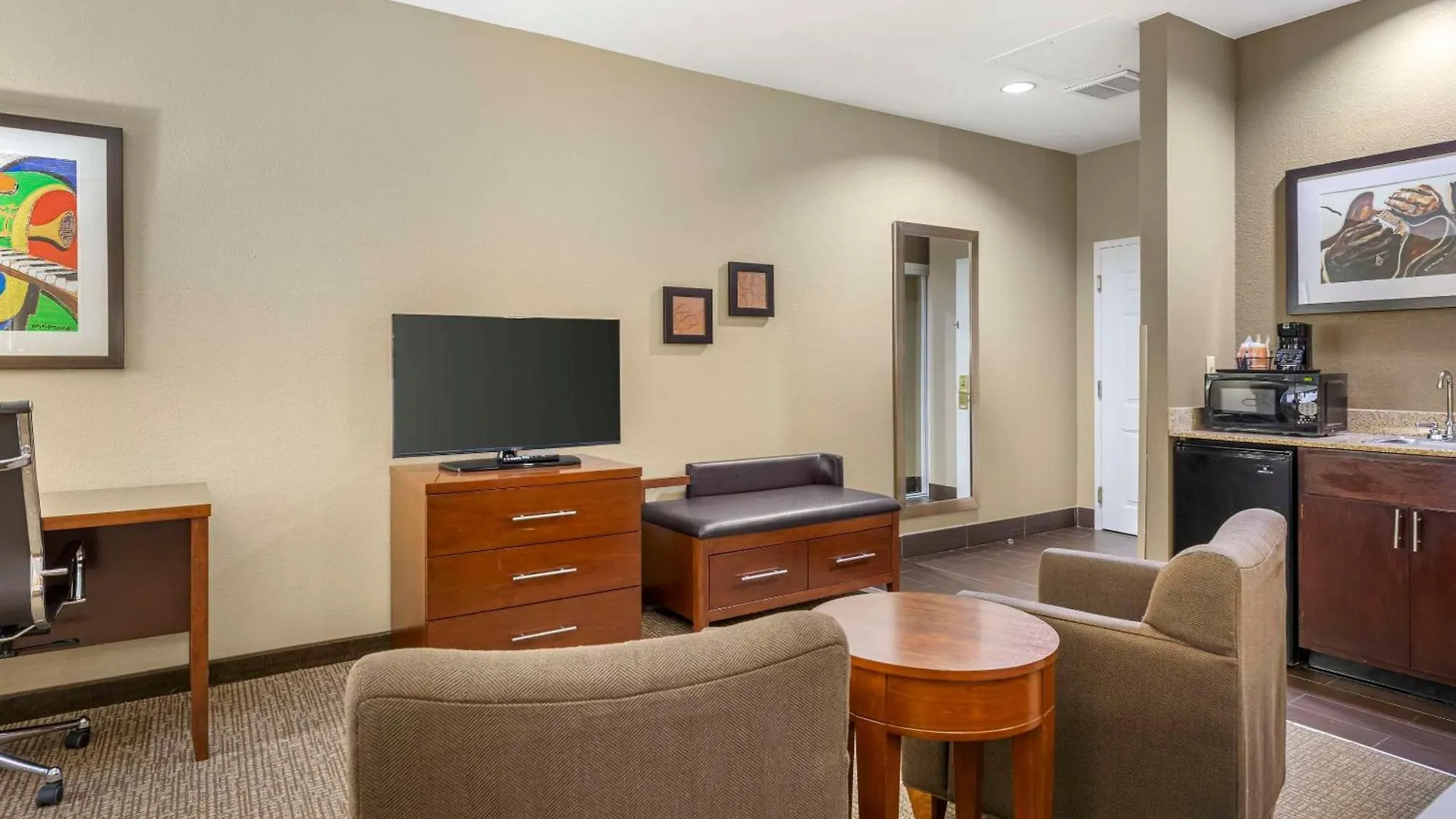 Comfort Inn Memphis Downtown 3*,