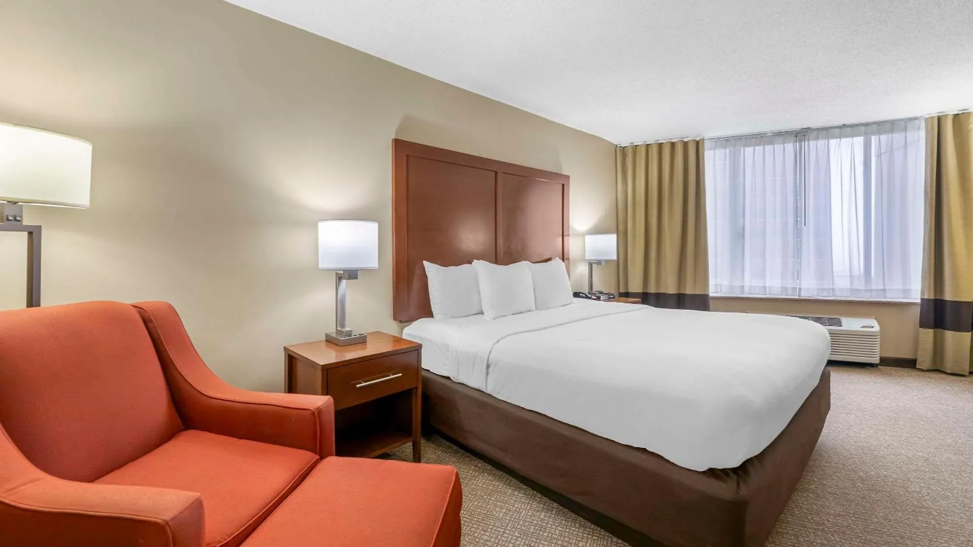 Comfort Inn Memphis Downtown
